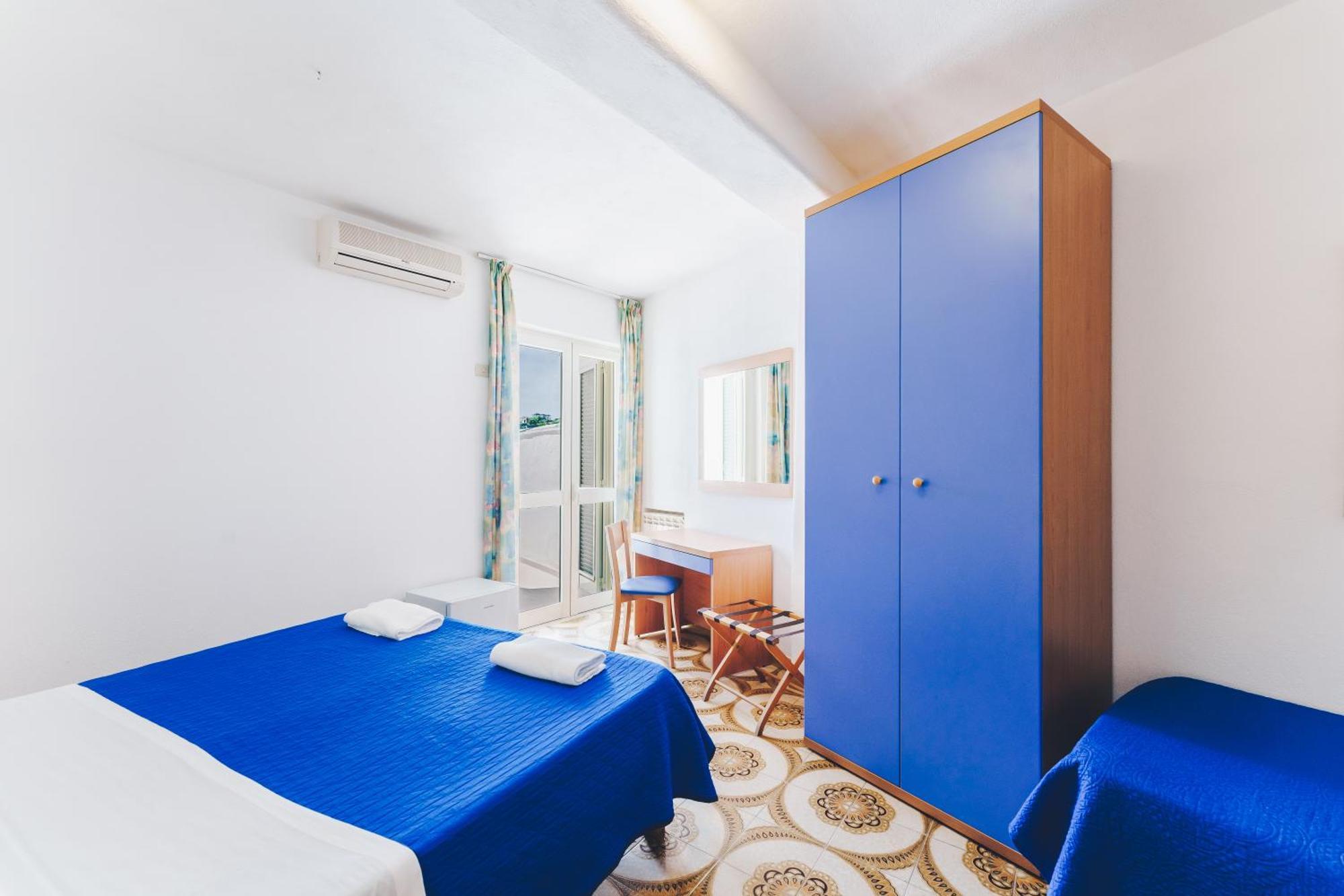Hotel Ferdinando Beach & Thermal Spa Sant'Angelo  المظهر الخارجي الصورة