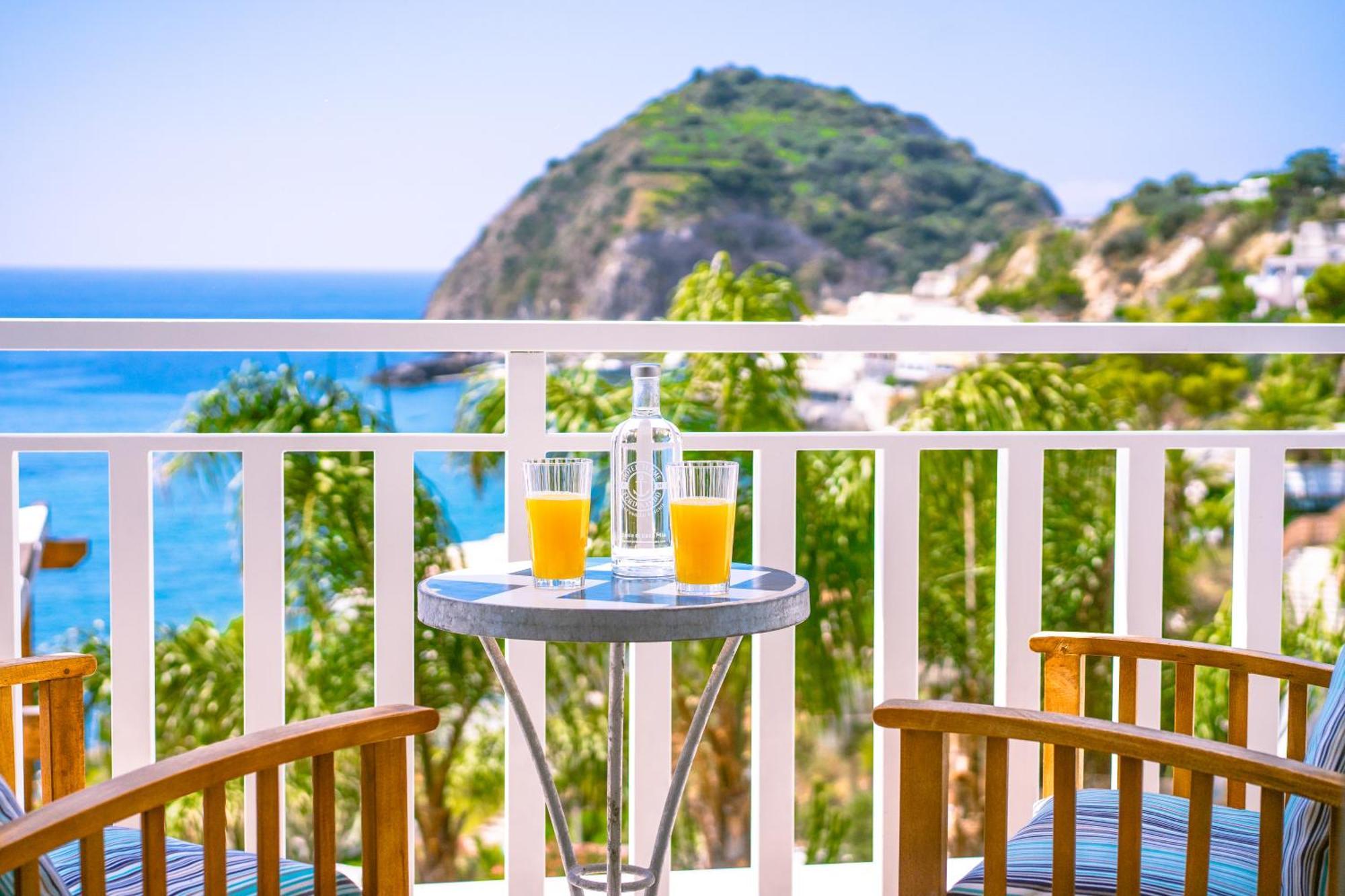 Hotel Ferdinando Beach & Thermal Spa Sant'Angelo  المظهر الخارجي الصورة