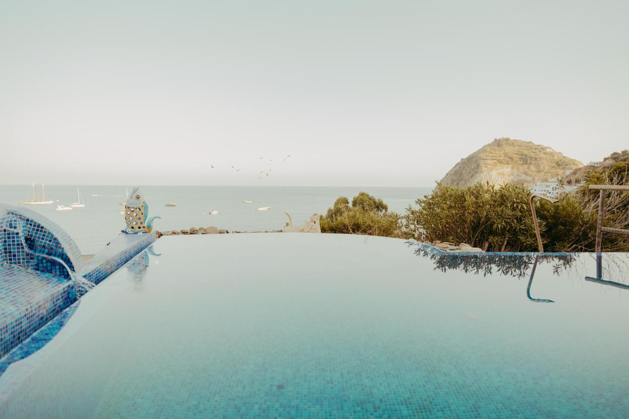 Hotel Ferdinando Beach & Thermal Spa Sant'Angelo  المظهر الخارجي الصورة